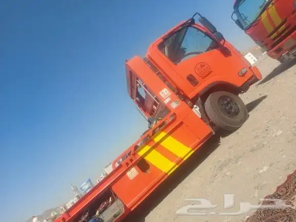 سطحه ايسوزو لنقل السيارات سطحه الجيشيه طريق الدمام 0