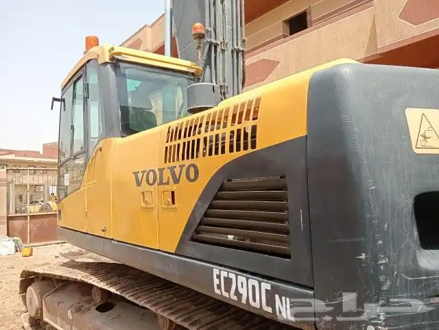 بوكلين لهدم وتكسير البيوت القديمه والبرك والحفريات 1