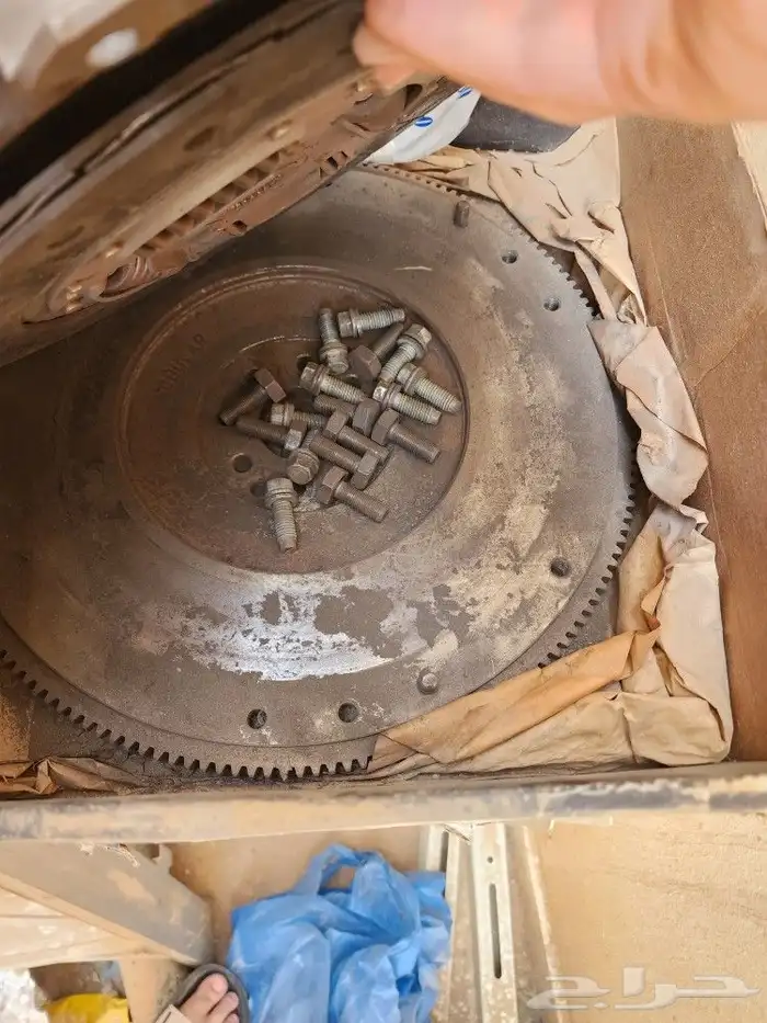 قطع موستنج 2014 و 2008 وجنوط كراون فكتوريا 7