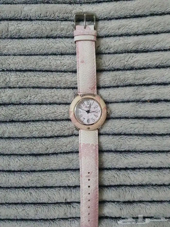 ساعه مميزه فرنسيه نسائي براند عالمي 0