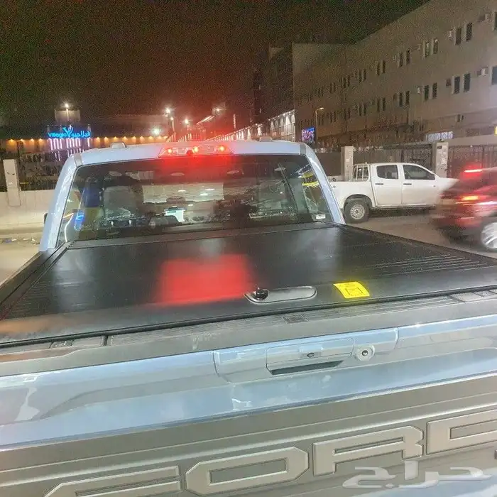 غطاء حوض سحاب فورد f150لي التواصل 5