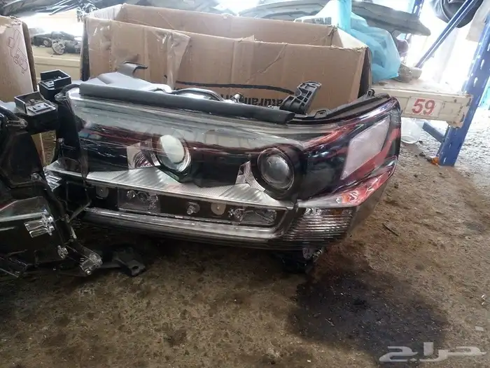 يتوفر لدينا طقم شمعات تايوتا جيب لاند كروزر مديل2019 2020 1