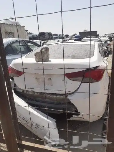 بيع قطع غيار سياره مسقطة هونداي النترا مديل 2014قيير عادي 2