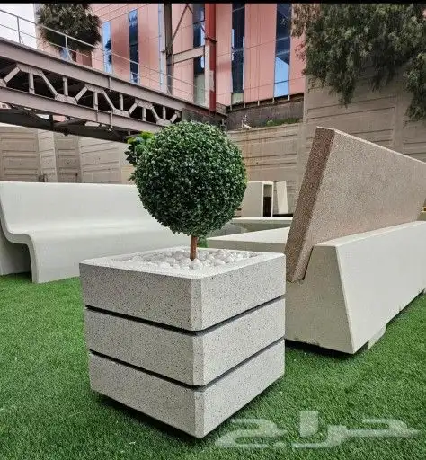 حواجز خرسانيه وقواعد اعمده 31