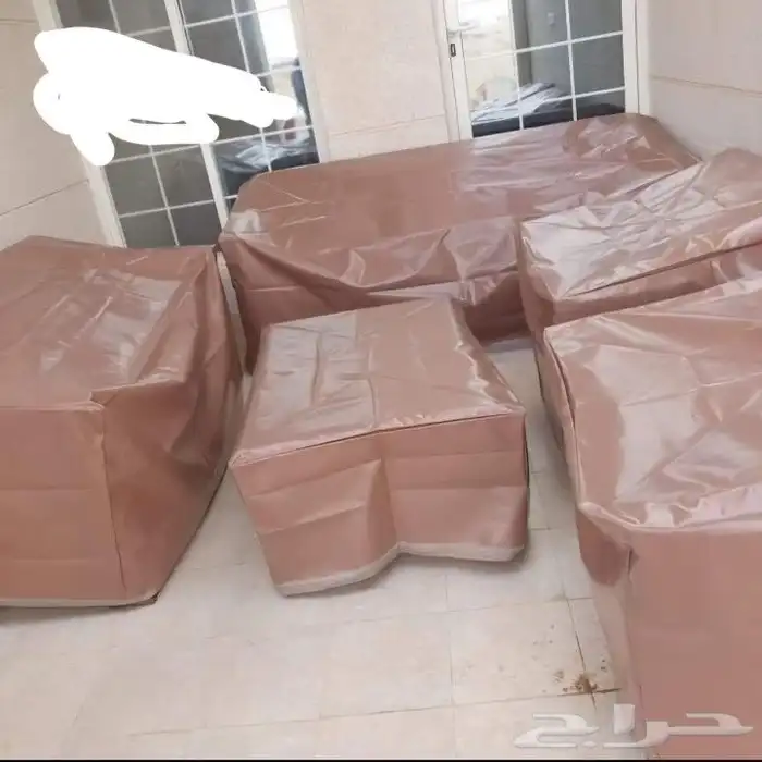 جلسات خارجية خشب وحديد الغطاء pvc 1