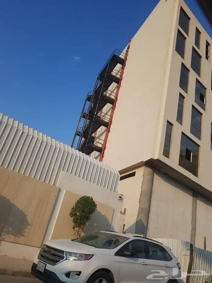 مواقف سيارات مضلات وسواتر وجميع انواع الحداده 6