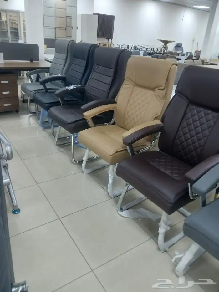 كراسي مكتبيه ثابت ومتحرك 9