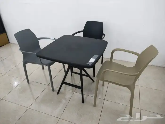 كراسي فيبر 4