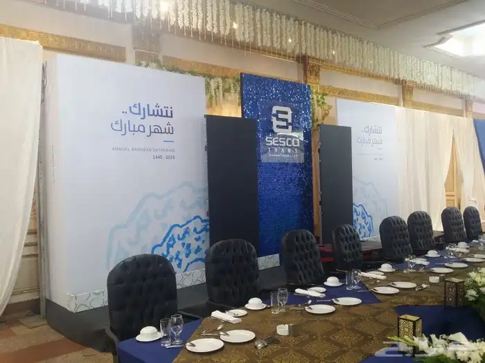 تركيب وتصميم إستيكرات للمحلات والسيارات والواجهات والزجاج 26