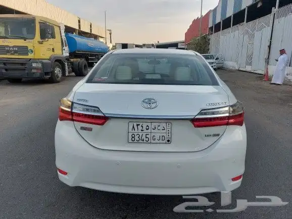 كورولا 2017 تم البيع تم البيع 4