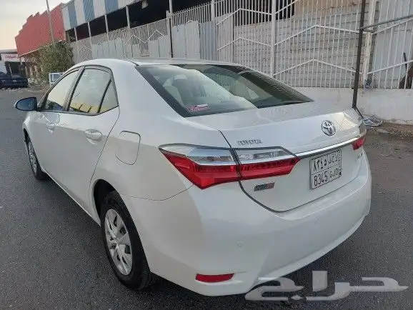 كورولا 2017 تم البيع تم البيع 8