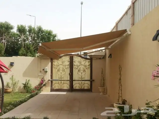 مظلات مواقف سيارات مجالس قزاز مجالس سندويتش بلن معزول 10