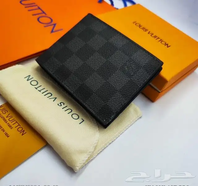 محافظ ماركات 0