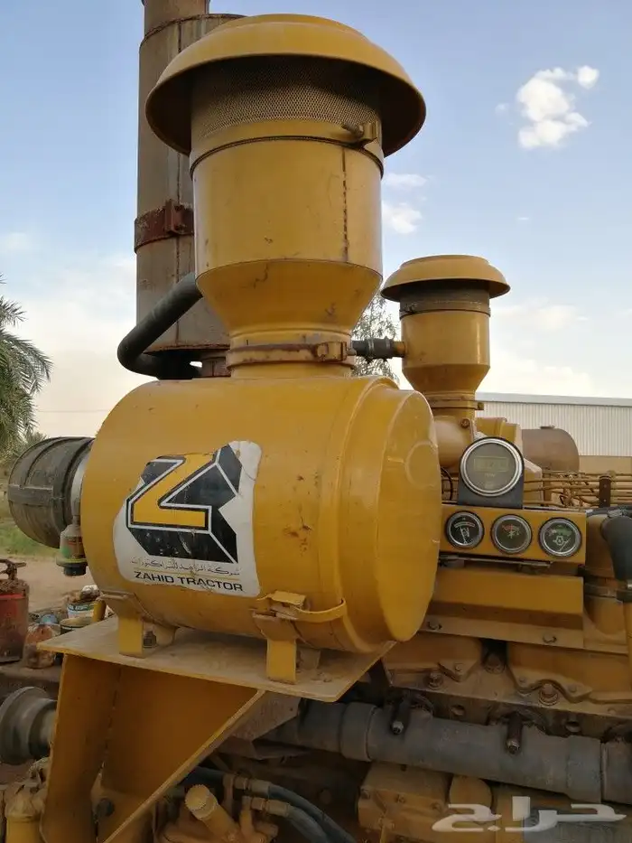 ماكينة زراعيه كتربلر 5