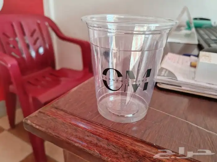 طباعة بوكسات واكواب واستيكر ات ولوحات أحرف بارزة 3