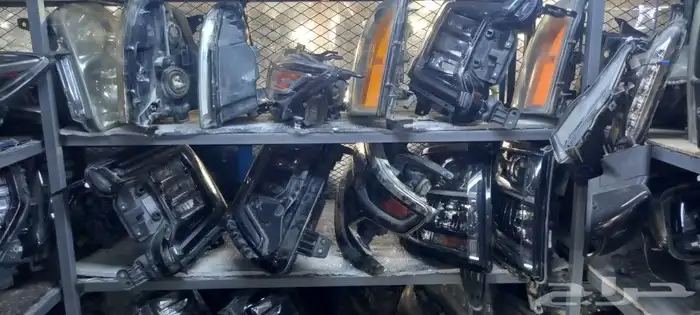 يوجد لدينا قطع غيار سيارات جموس وشفروليه وكديلاك وجاك 5