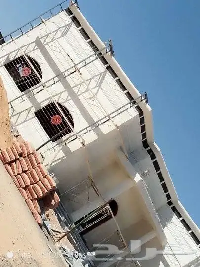 ديكورات خارجية مكونة من بطحاء الرياض عدات اشكال والانوان 0