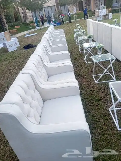 تأجير طاولات وكراسي وكنب وزل وسماعات ومكيفات ومخيمات 5