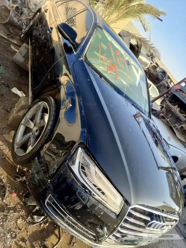 المعتمدون قطع غيار اودي a8 2014 14