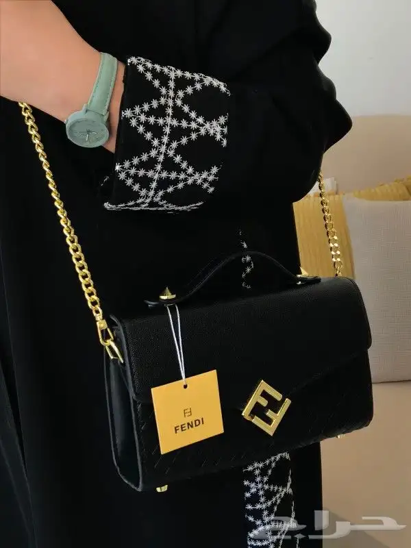 عروض مميزة  شنط ماستر كوالتي بسعر الجملة 9