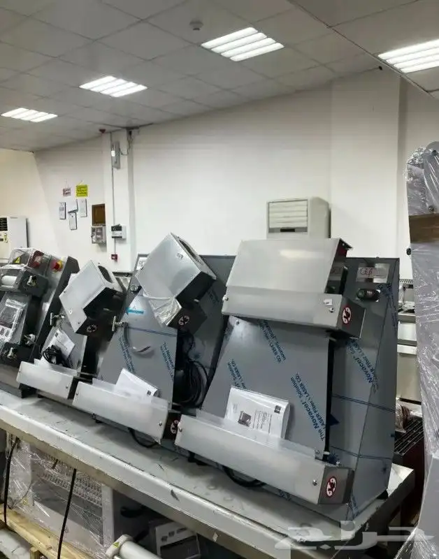 عرض جديد فراده صناعه تركيا متوفر مقاس 30و40طاولي او منحني 0