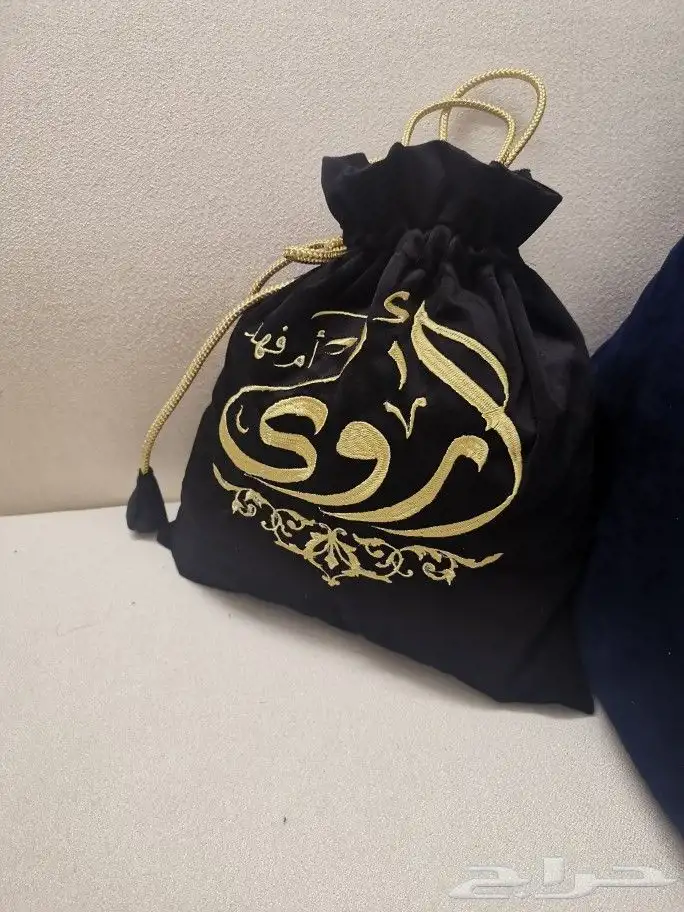 تطريز أكياس عبايات 4
