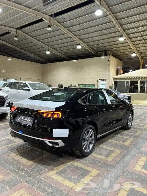 فورد تورس أمنياتي لون اسود موديل 2024 7