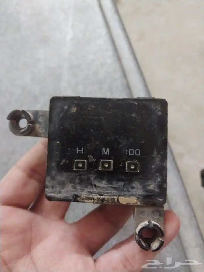 أغراض للبيع 32
