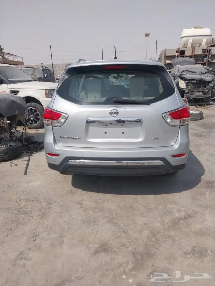 نيسان باثفندر 2014 تشليح قطع غيار فقط محركات سليمه دبل 2