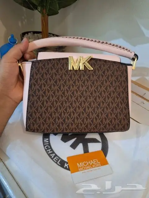 عروض خاصة تخفيضات شنط ماركات بأقل الأسعار150ر 36