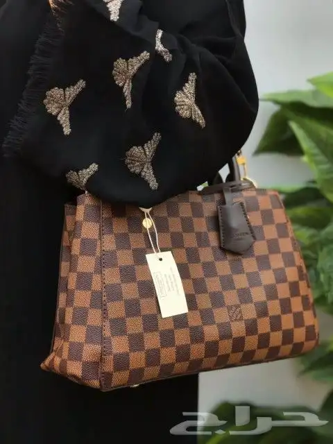 عروض خاصة تخفيضات شنط ماركات بأقل الأسعار150ر 8