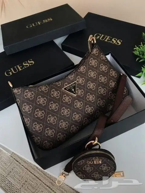 عروض خاصة تخفيضات شنط ماركات بأقل الأسعار150ر 40