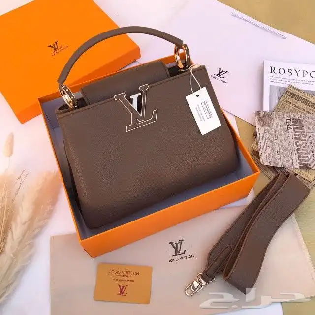 عروض خاصة تخفيضات شنط ماركات بأقل الأسعار150ر 5