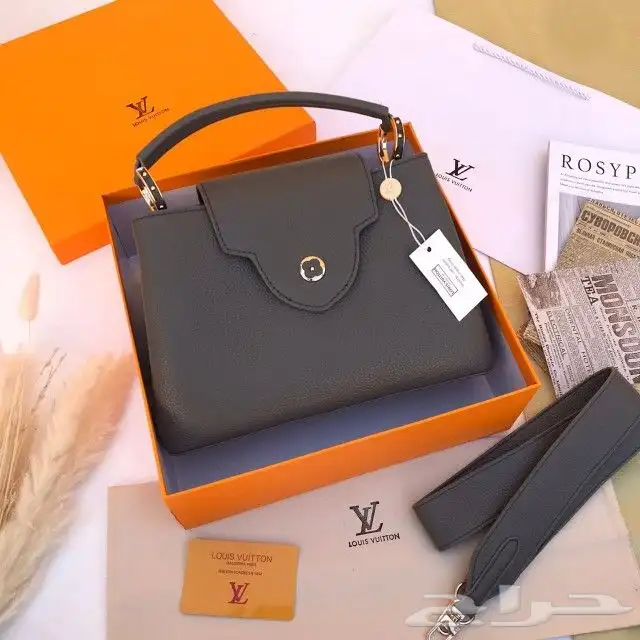 عروض خاصة تخفيضات شنط ماركات بأقل الأسعار150ر 4