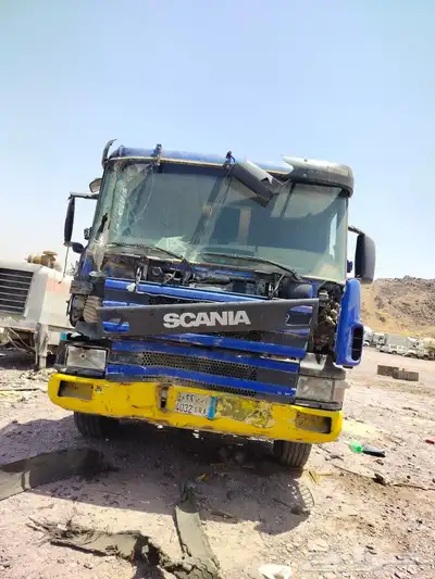 سكانيا موديل 2006 9