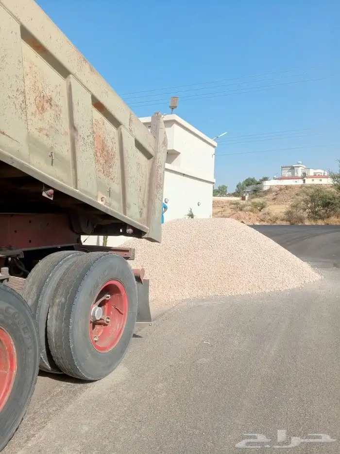 جميع انواع البطحاء التليس والبناء والخرسانة 1