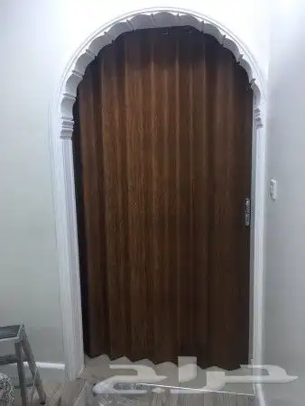 باب كرديون .باب بلاستيك. باب جلد. باب سحب . باب خشب 0