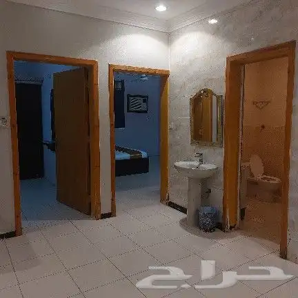 فندق الدلفين للايجار شهري ويومي في الكدره بالدرب 6