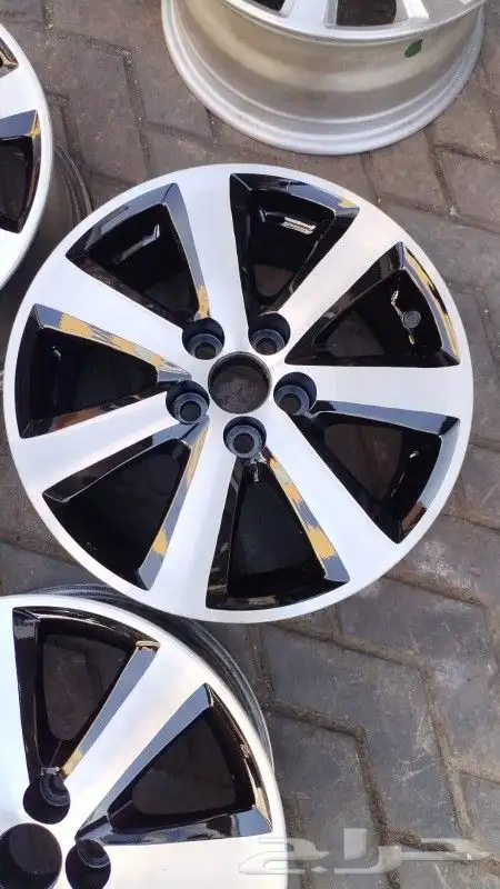 جنوط كورولا كروم الأصلي وكاله موديل 2013 مقاس 15 3