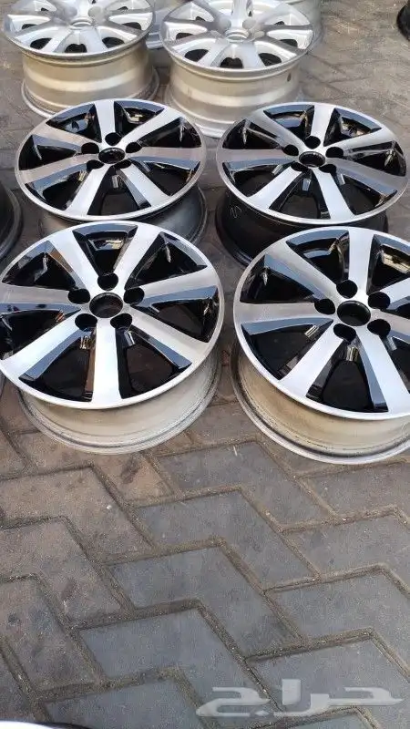 جنوط كورولا كروم الأصلي وكاله موديل 2013 مقاس 15 2