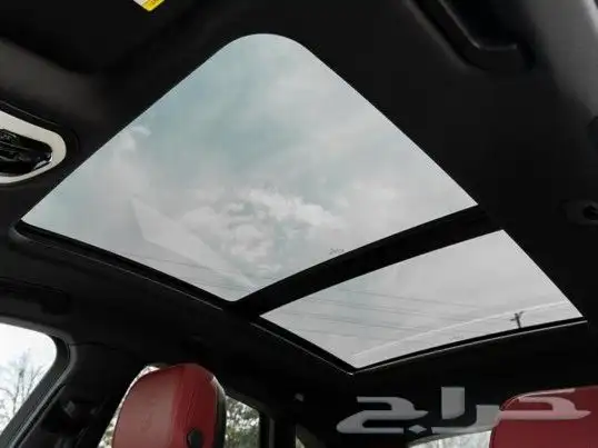 سيارة بورش ماكان Porsche Macan Premium PKG AWD موديل 2023 27