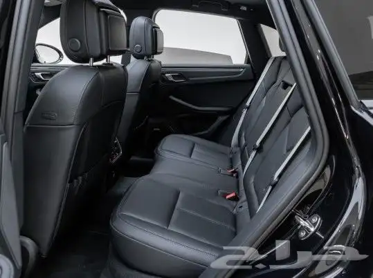 سيارة بورش ماكان Porsche Macan AWD SUV موديل 2023 11