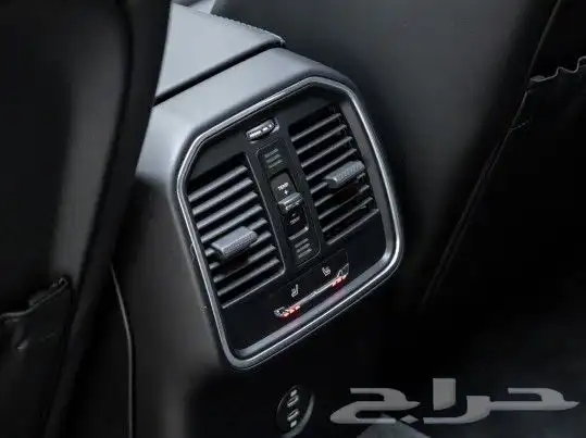 سيارة بورش ماكان Porsche Macan AWD SUV موديل 2023 21