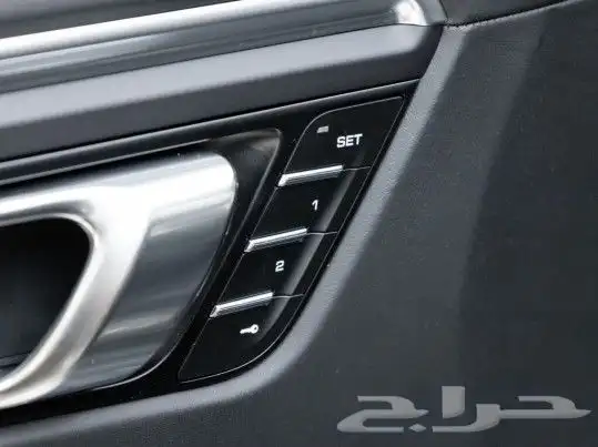 سيارة بورش ماكان Porsche Macan AWD SUV موديل 2023 25