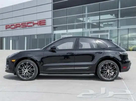 سيارة بورش ماكان Porsche Macan Premium PKG AWD موديل 2023 4