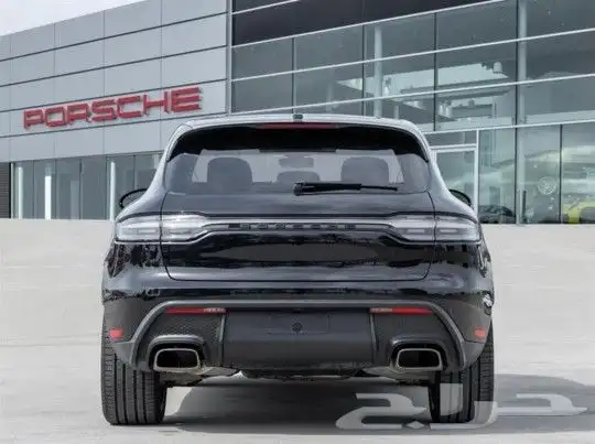 سيارة بورش ماكان Porsche Macan Premium PKG AWD موديل 2023 3