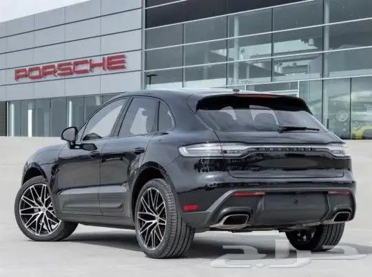 سيارة بورش ماكان Porsche Macan Premium PKG AWD موديل 2023 2
