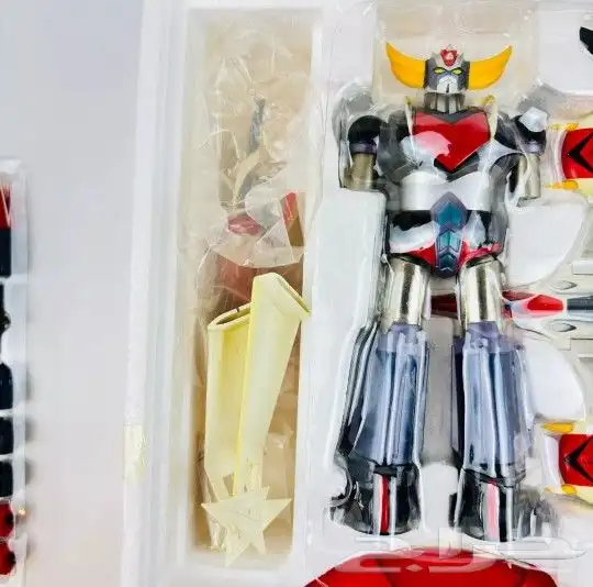 مجسم جراندايزر ب 3650 ريال المجموعه كامله 9