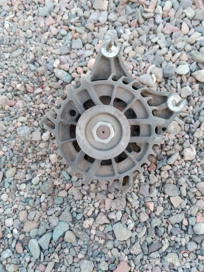 دينمو فورد مديل 2002 1