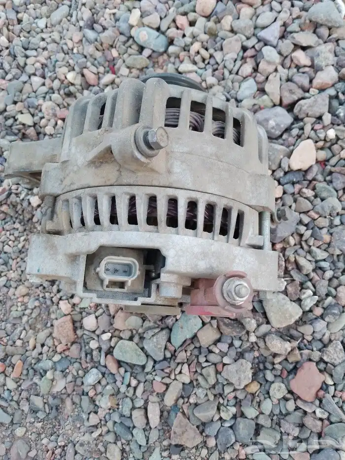 دينمو فورد مديل 2002 2